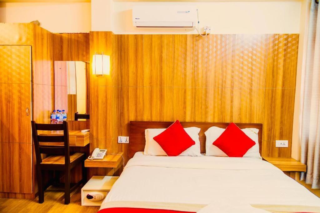 Great Doors Thamel Hotel Kathmandu Exterior foto