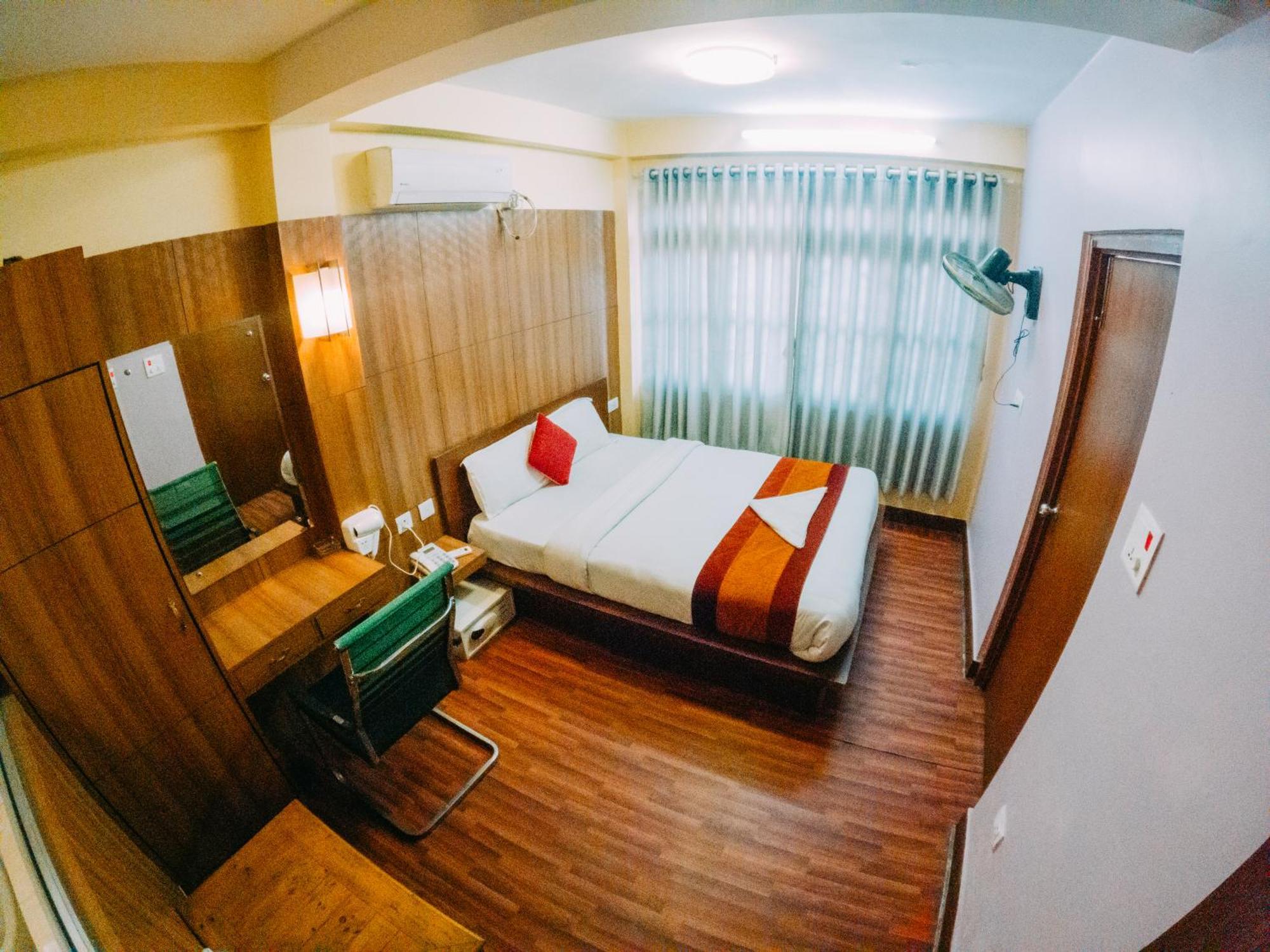 Great Doors Thamel Hotel Kathmandu Exterior foto